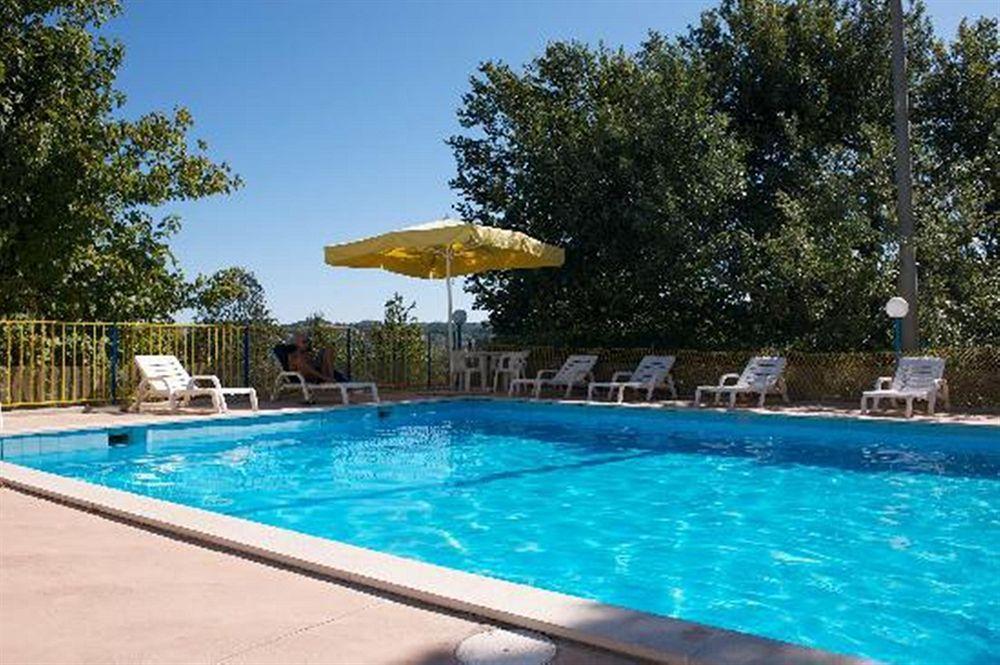 Hotel La Meridiana Urbino Esterno foto