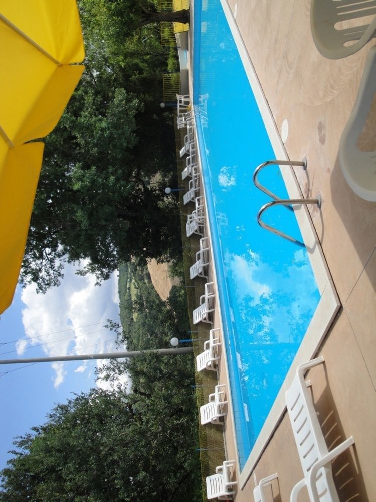 Hotel La Meridiana Urbino Esterno foto