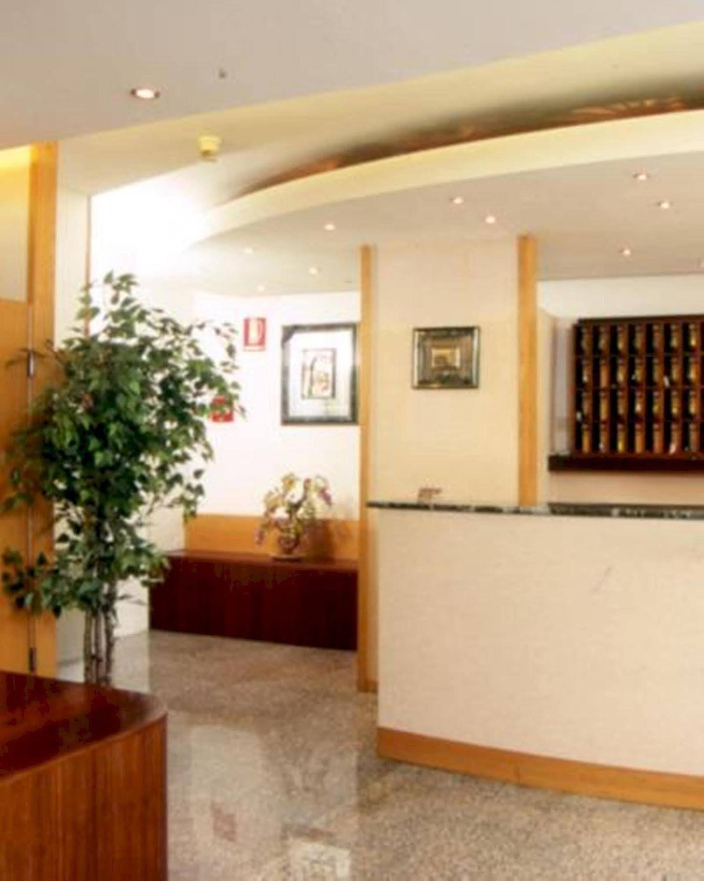 Hotel La Meridiana Urbino Esterno foto